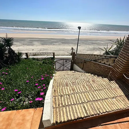 Apartamento A La Orilla Del Mar *