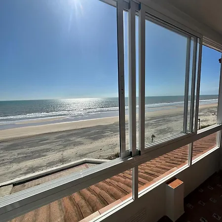 Apartament A La Orilla Del Mar *
