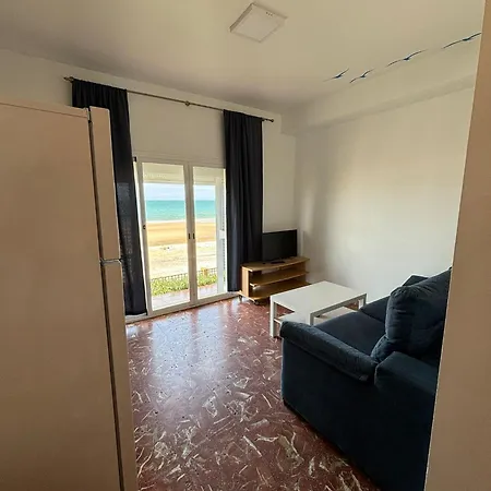 Apartament A La Orilla Del Mar